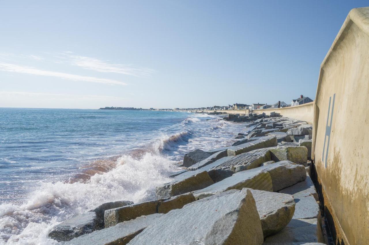 935 Ocean, A Beachside Inn Hampton Bagian luar foto