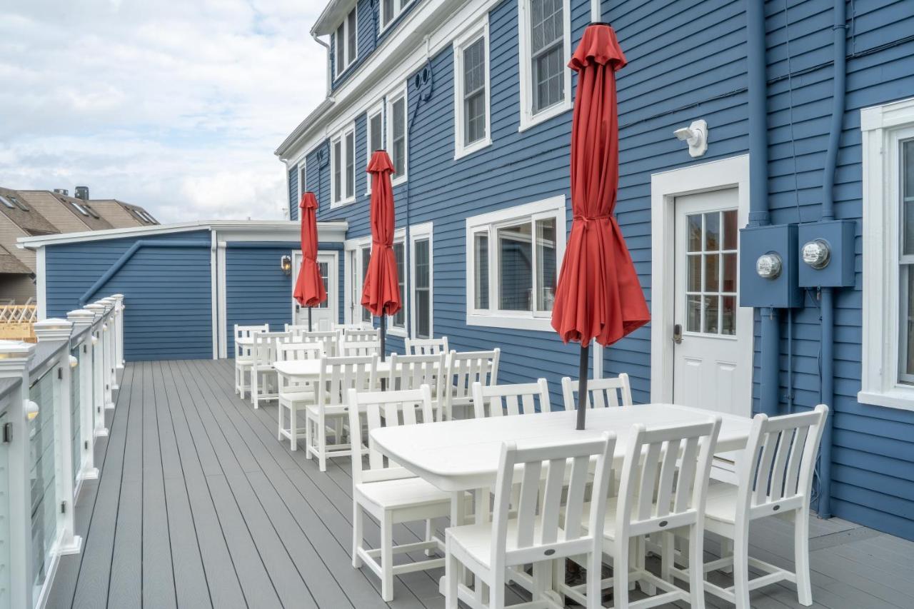 935 Ocean, A Beachside Inn Hampton Bagian luar foto