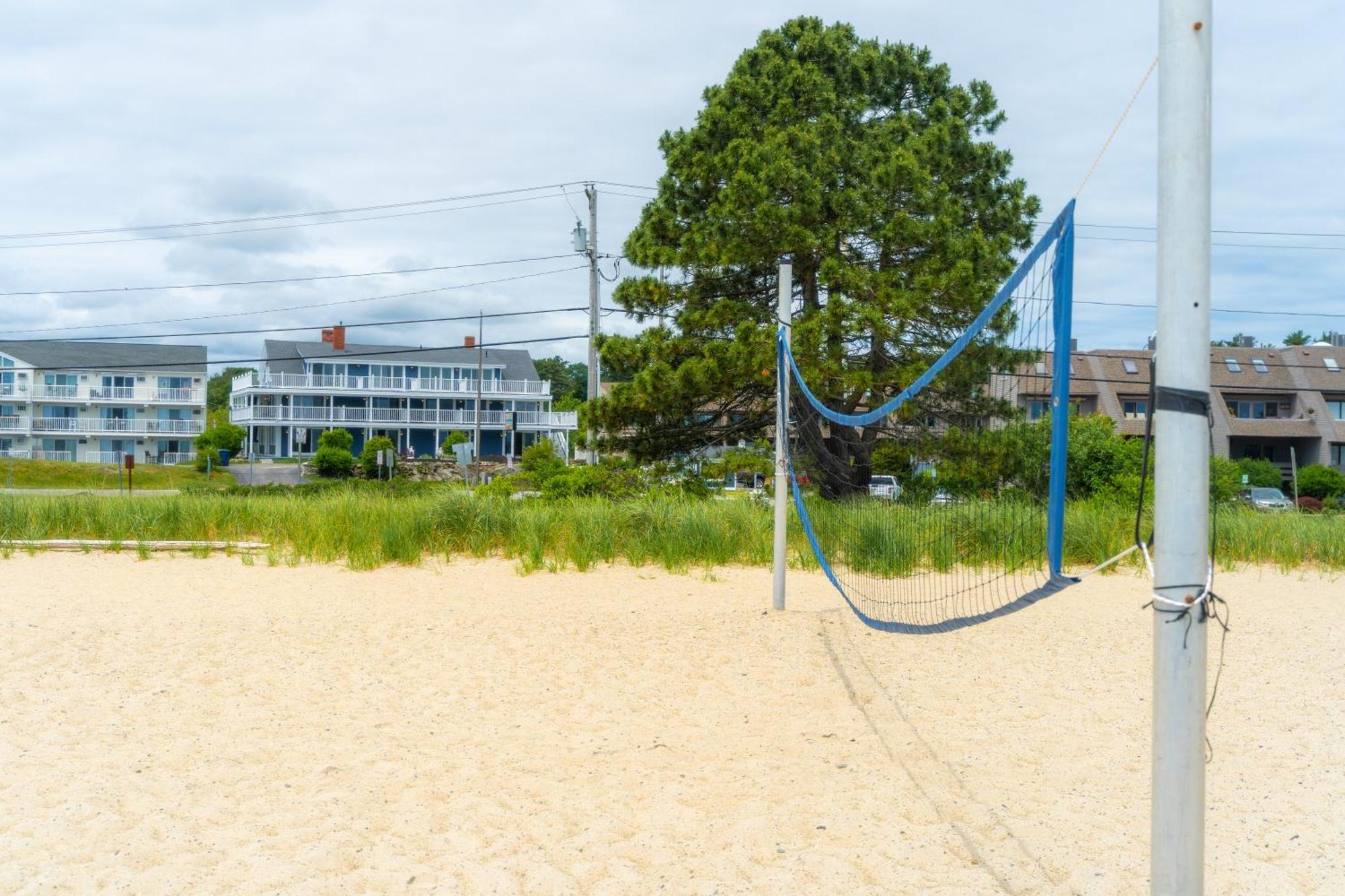 935 Ocean, A Beachside Inn Hampton Bagian luar foto