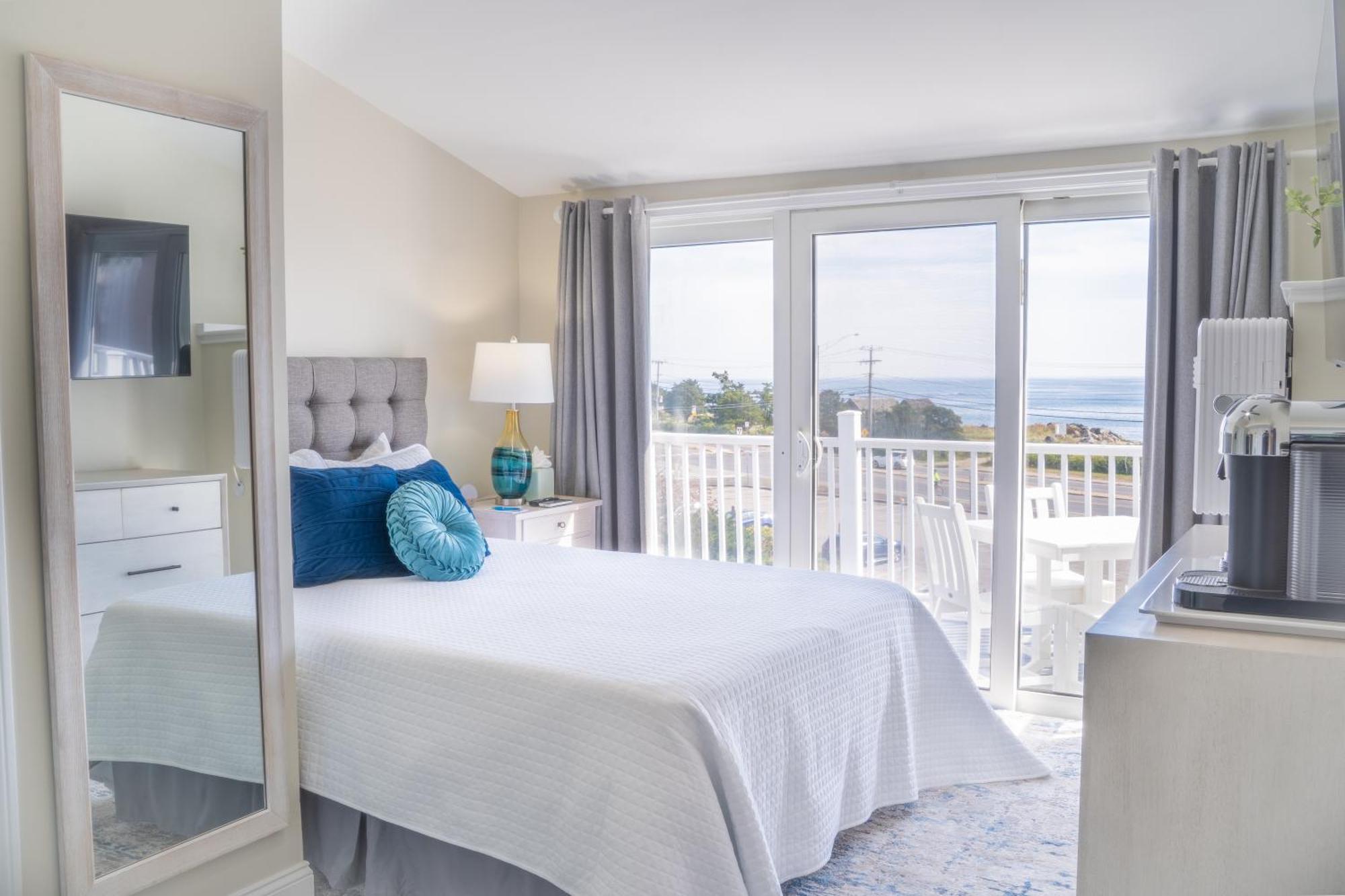 935 Ocean, A Beachside Inn Hampton Bagian luar foto