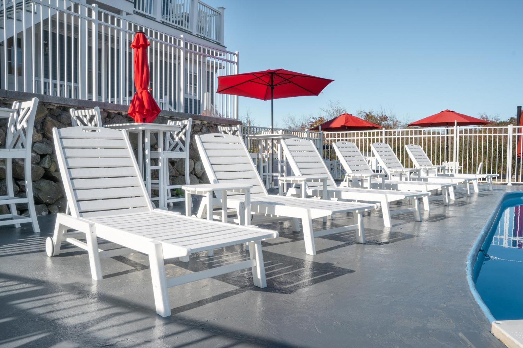 935 Ocean, A Beachside Inn Hampton Bagian luar foto