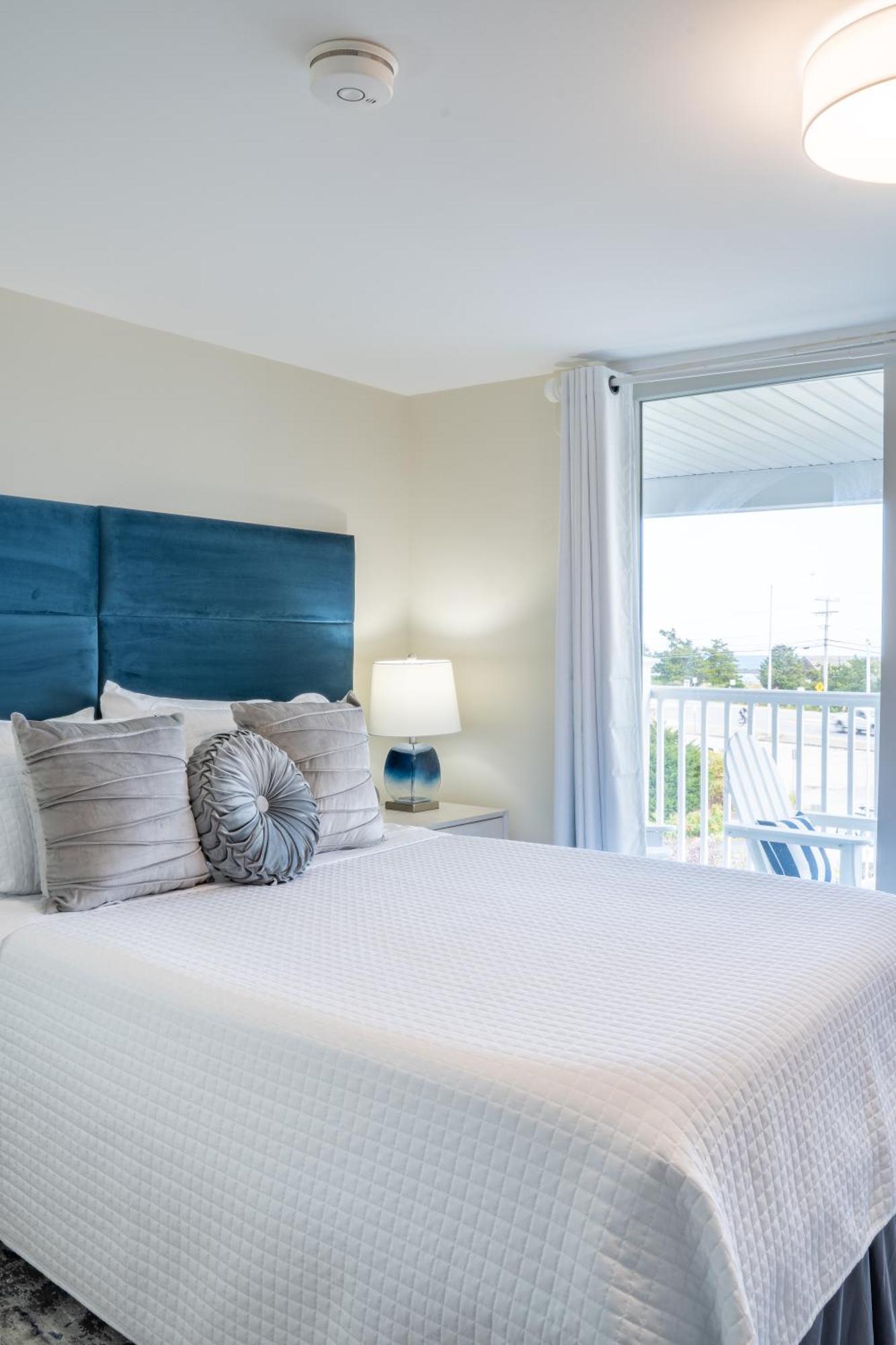 935 Ocean, A Beachside Inn Hampton Bagian luar foto